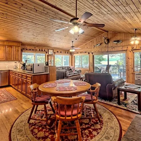 Hannahs Perch On Lake Burton With Private Top Patio And Bottom Dock
